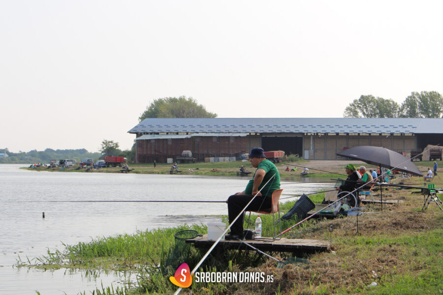 Republičko prvenstvo u sportskom ribolovu za invalide održano u Srbobranu