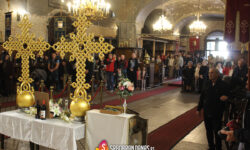 Novi krstovi na krovu pravoslavnog hrama u Srbobranu