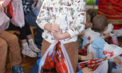 Besplatni paketići za svu decu