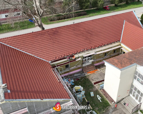 Novi krov i fasada na školi u Nadalju