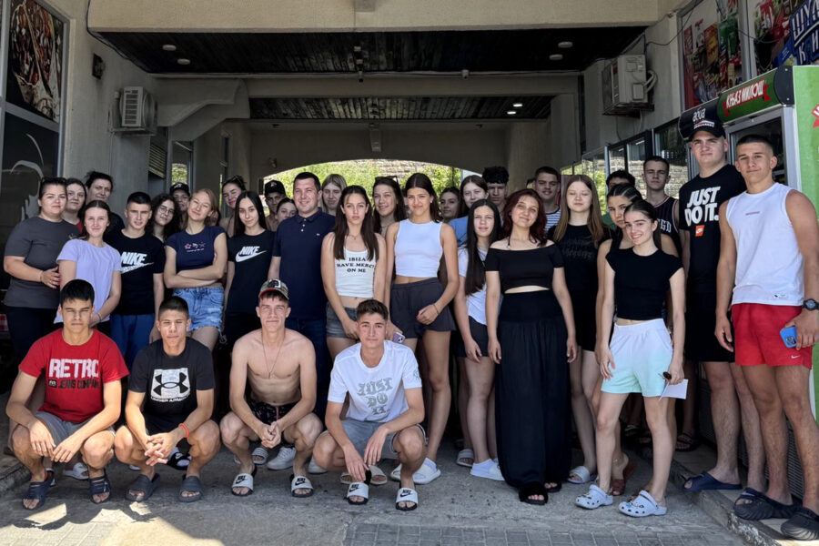 Vukovci stigli u Sutomore