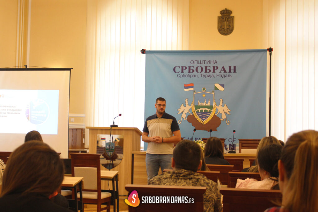 Novosadski omladinski forum radi sa mladima u opštini