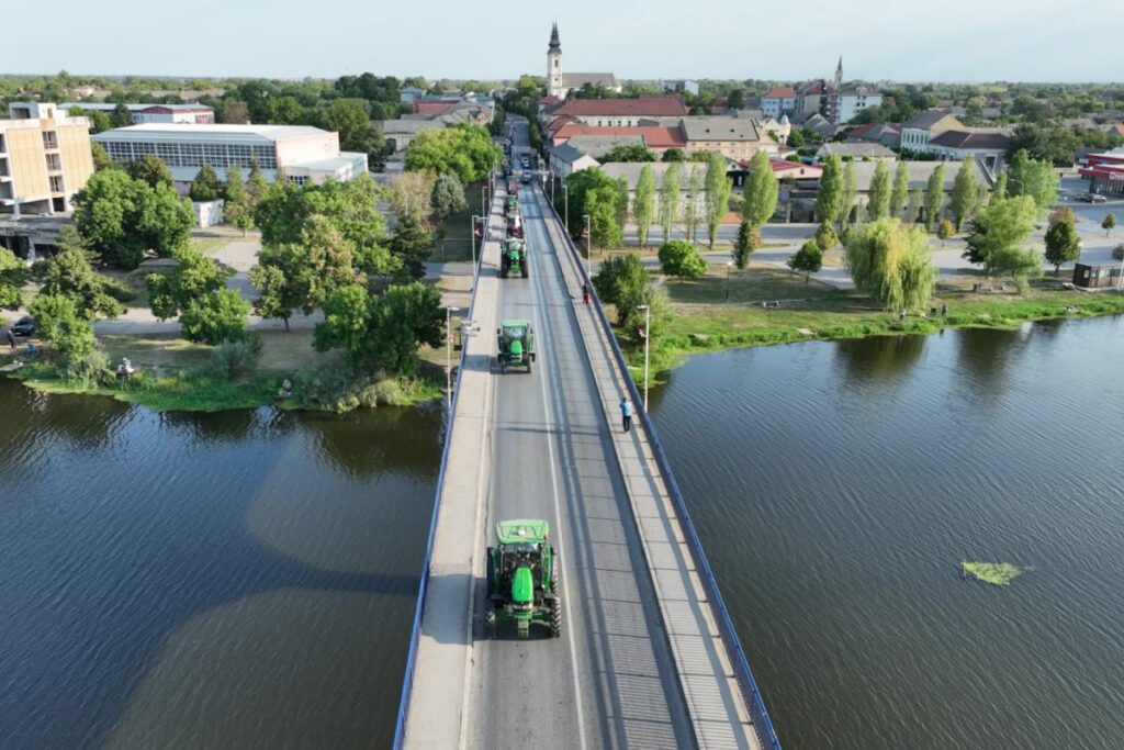 Srbobranska brazda 2025: Tradicija se ne napušta