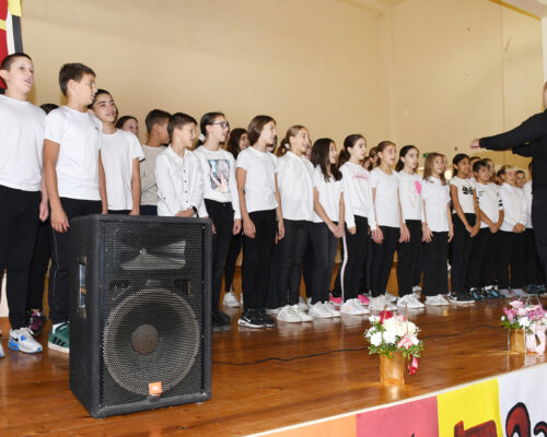 Proslavljen II rođendan škole MOMČILO TAPAVICA